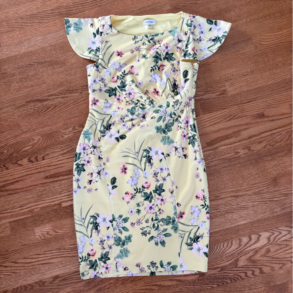 Calvin Klein Yellow Floral Midi Dress with Pastel Blooms